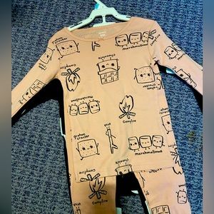 NWT 2-pack Carters girls long sleeved PJs/pajamas